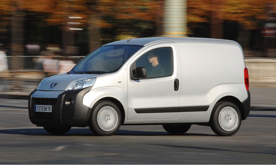  Peugeot Bipper 2008 года  (фото 69 из 93)